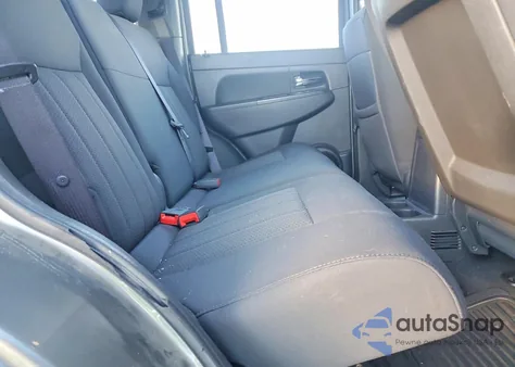 2012 Jeep Liberty Sport из США, поврежденный, VIN 1C4PJMAK1CW127196